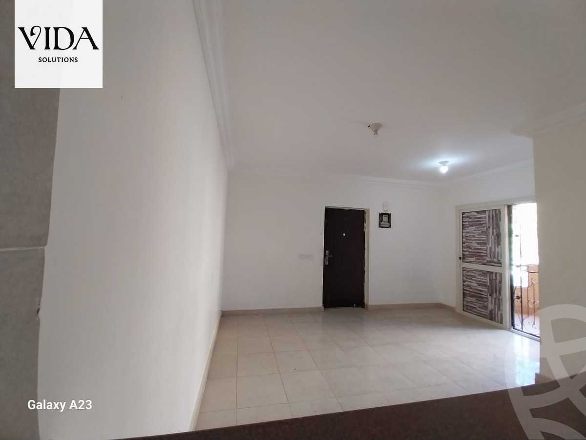 https://aqarmap.com.eg/en/listing/6056406-for-sale-cairo-6th-of-october-hadaeq-october-kmbwnd-fy-hdyq-ktwbr-kmbwnd-lkmyly