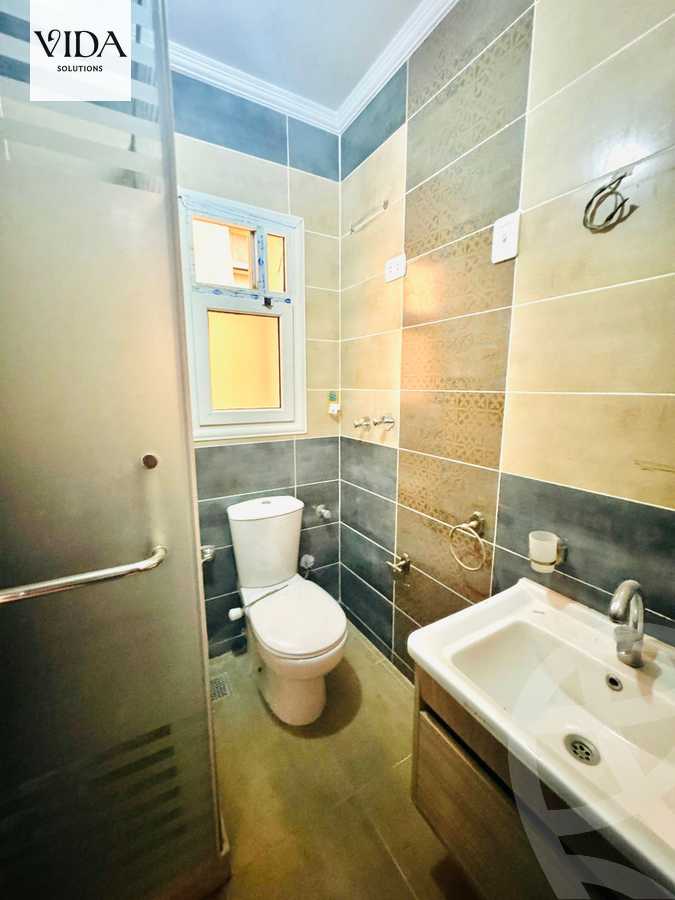 https://aqarmap.com.eg/en/listing/6062842-for-sale-cairo-el-sheikh-zayed-city-compounds-el-khamayel