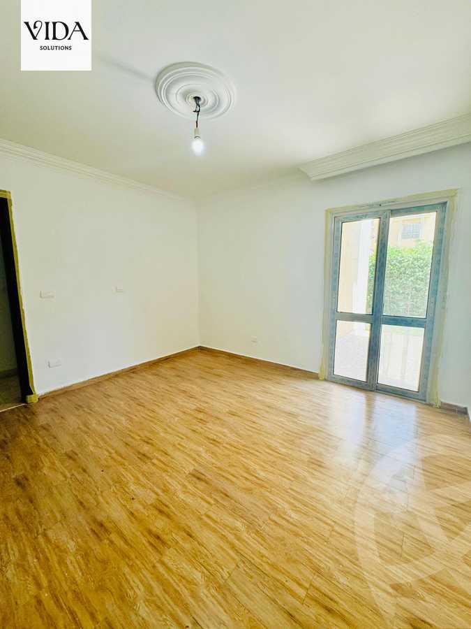 https://aqarmap.com.eg/en/listing/6062842-for-sale-cairo-el-sheikh-zayed-city-compounds-el-khamayel