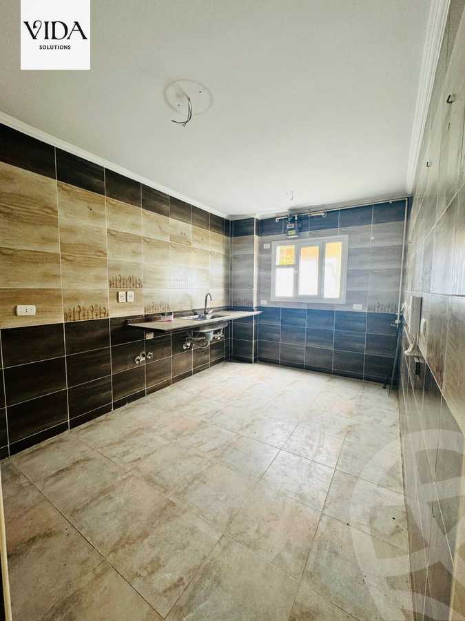 https://aqarmap.com.eg/en/listing/6062842-for-sale-cairo-el-sheikh-zayed-city-compounds-el-khamayel