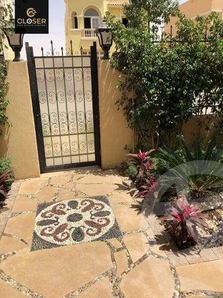 https://aqarmap.com.eg/en/listing/5260733-for-sale-cairo-new-cairo-compounds-hyde-park