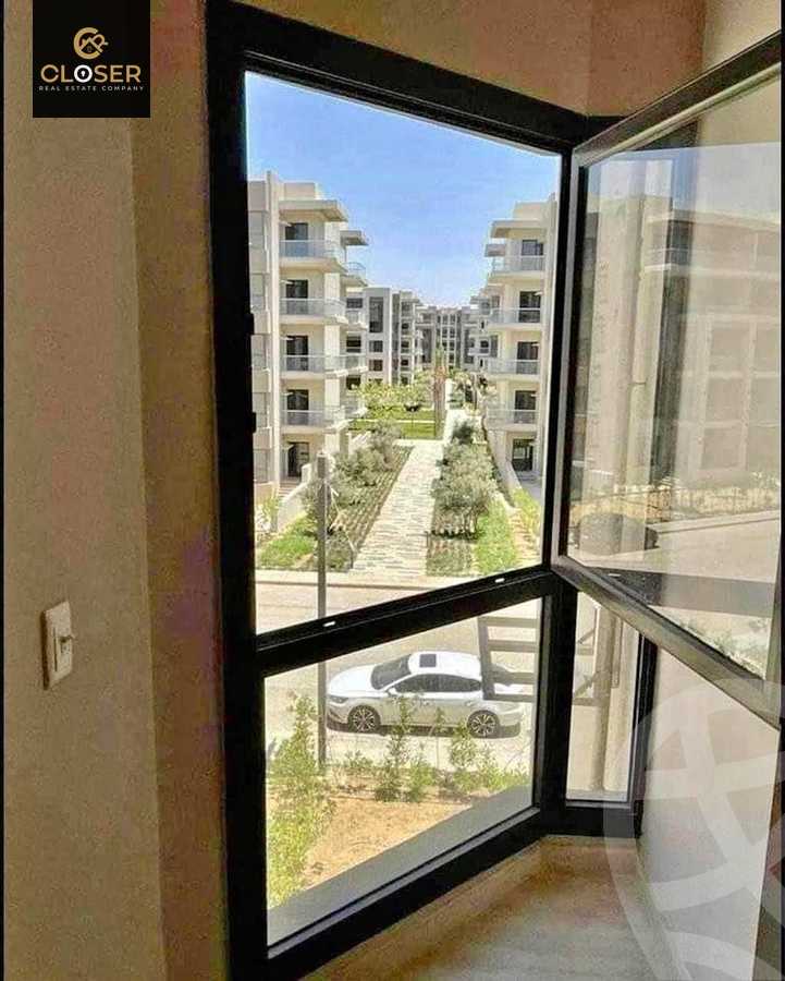https://aqarmap.com.eg/en/listing/5293967-for-sale-cairo-new-cairo-compounds-palm-east-compound-tg