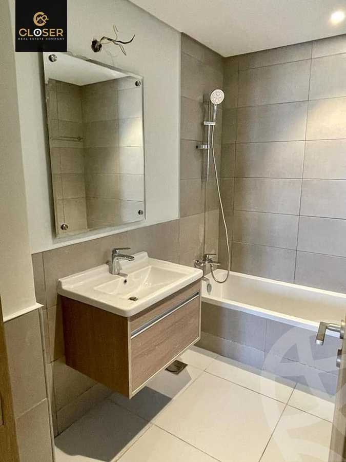 https://aqarmap.com.eg/en/listing/5686114-for-sale-cairo-new-cairo-compounds-noll-compound-kleek