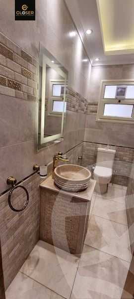 https://aqarmap.com.eg/en/listing/5686114-for-sale-cairo-new-cairo-compounds-noll-compound-kleek