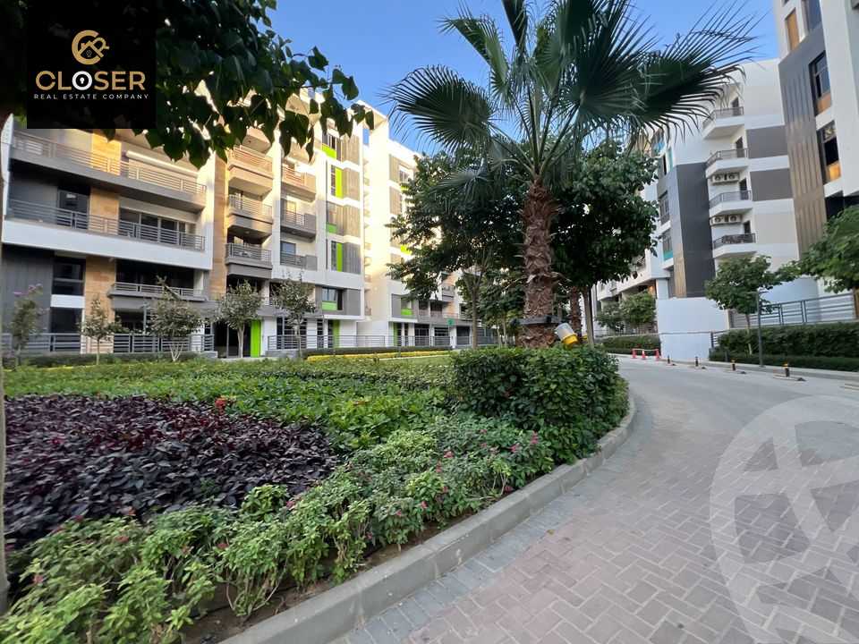 https://aqarmap.com.eg/en/listing/5737375-for-sale-cairo-new-cairo-compounds-the-icon-gardens-compound-style-home