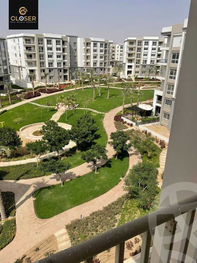 https://aqarmap.com.eg/ar/listing/5909305-for-sale-cairo-new-cairo-compounds-hyde-park-central-compound