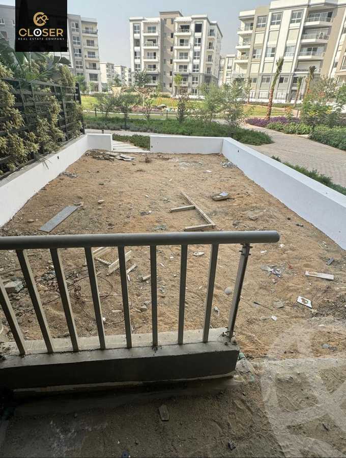 https://aqarmap.com.eg/ar/listing/5909342-for-sale-cairo-new-cairo-compounds-hyde-park-central-compound