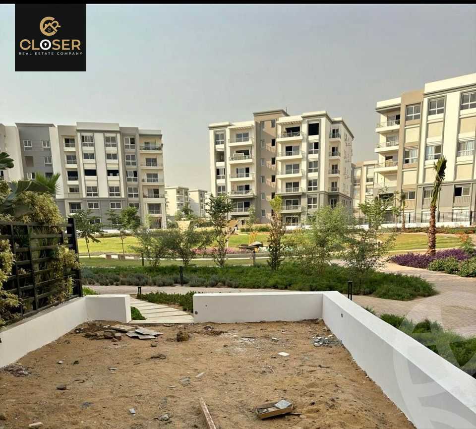 https://aqarmap.com.eg/en/listing/5909636-for-sale-cairo-new-cairo-compounds-hyde-park-greens-hyde-park-compound