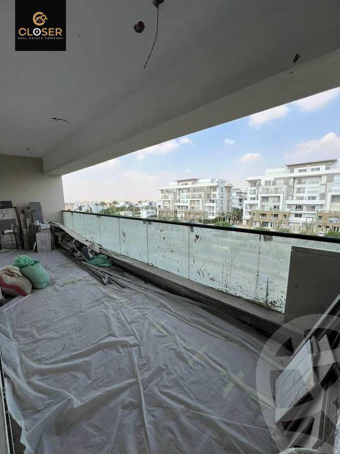 https://aqarmap.com.eg/en/listing/5909677-for-sale-cairo-new-cairo-compounds-hyde-park-central-compound