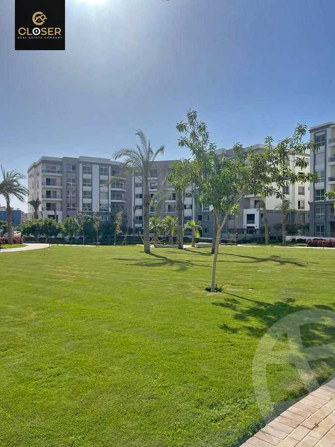 https://aqarmap.com.eg/en/listing/5909677-for-sale-cairo-new-cairo-compounds-hyde-park-central-compound