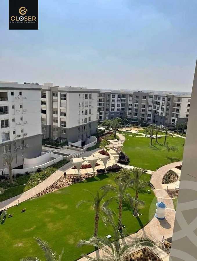 https://aqarmap.com.eg/en/listing/5910240-for-sale-cairo-new-cairo-compounds-hyde-park-central-compound