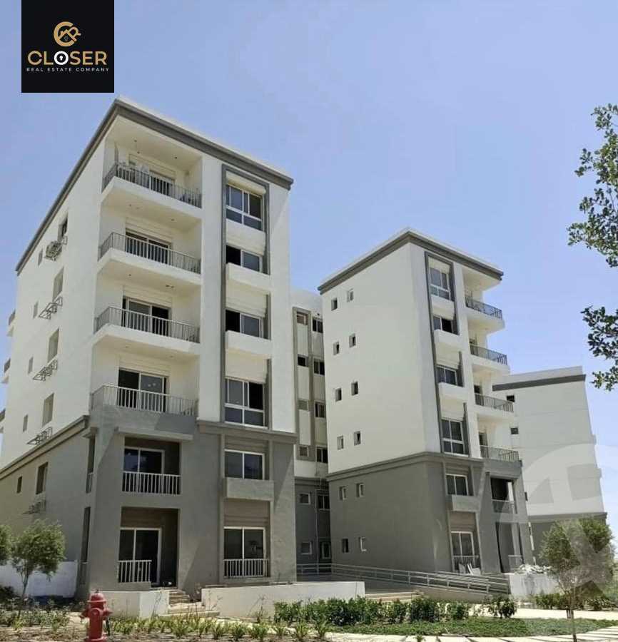 https://aqarmap.com.eg/en/listing/5910901-for-sale-cairo-new-cairo-compounds-hyde-park-central-compound
