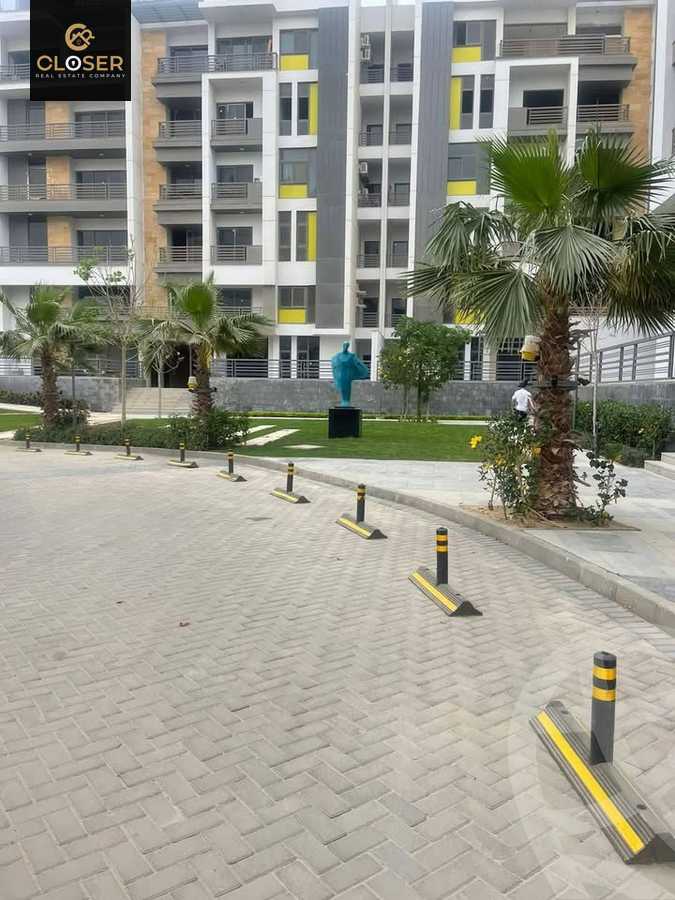 https://aqarmap.com.eg/en/listing/5919443-for-sale-cairo-new-cairo-compounds-the-icon-gardens-compound-style-home