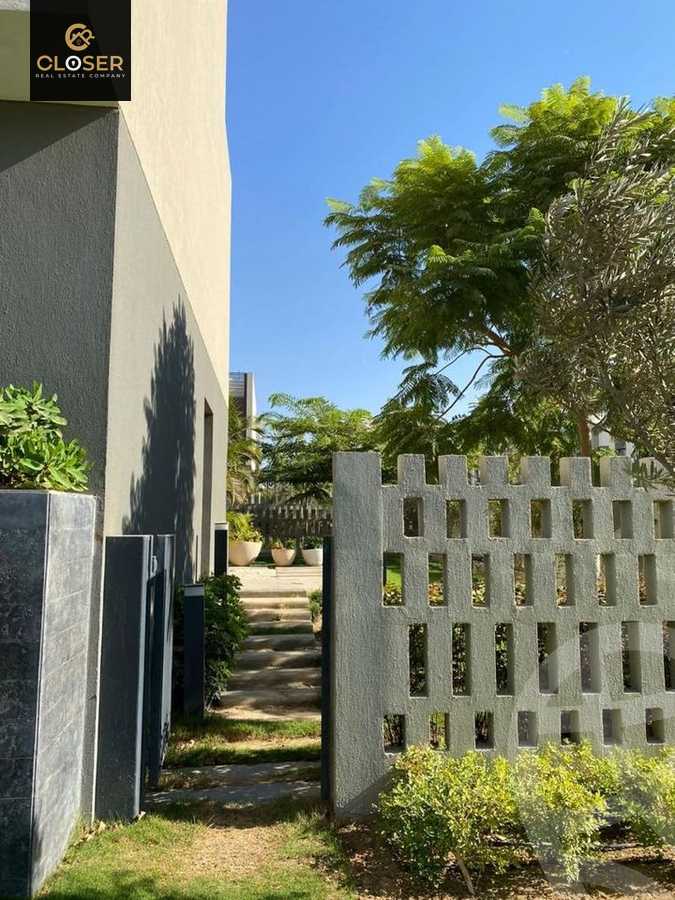 https://aqarmap.com.eg/en/listing/6065528-for-sale-cairo-el-shorouk-compounds-al-burouj-compound-imkan