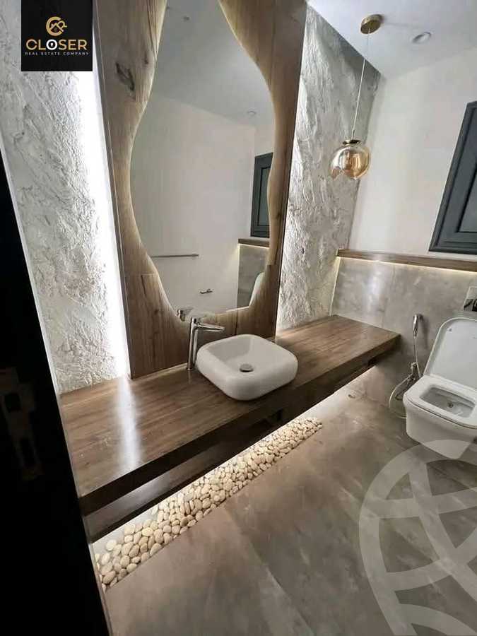 https://aqarmap.com.eg/en/listing/6080501-for-sale-cairo-new-cairo-compounds-noll-compound-kleek