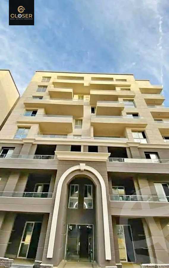 https://aqarmap.com.eg/en/listing/6114035-for-sale-cairo-new-administrative-capital-r8-de-joya-4-compound-taj-misr