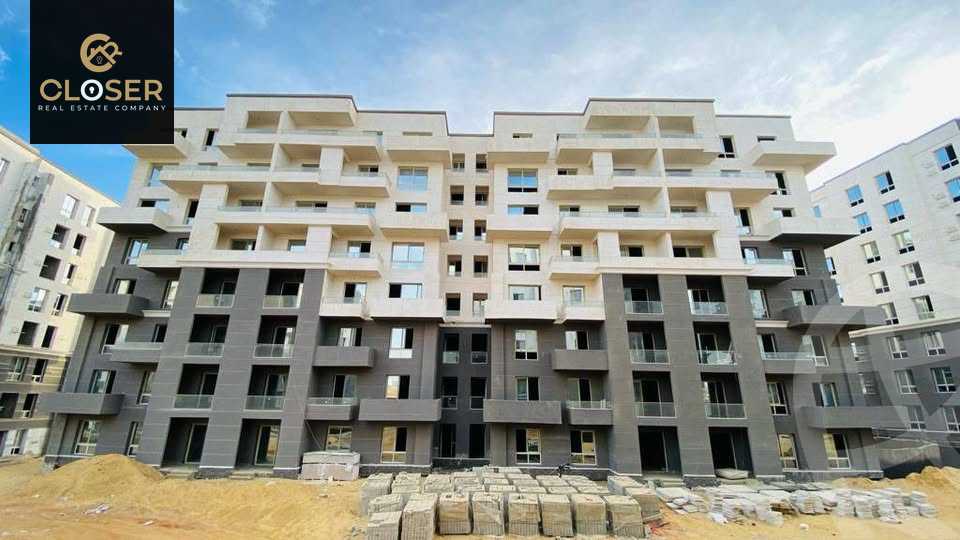https://aqarmap.com.eg/en/listing/6114035-for-sale-cairo-new-administrative-capital-r8-de-joya-4-compound-taj-misr