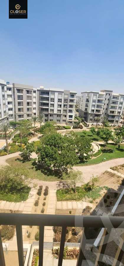 https://aqarmap.com.eg/ar/listing/6185194-for-sale-cairo-new-cairo-compounds-hyde-park-greens-hyde-park-compound
