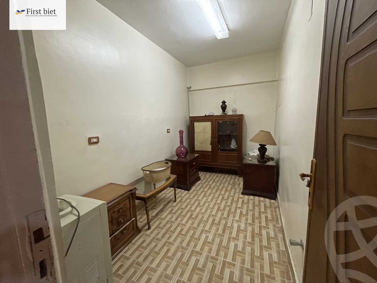 https://aqarmap.com.eg/en/listing/6067303-for-rent-cairo-al-zamalek-mohamed-mazhar-street