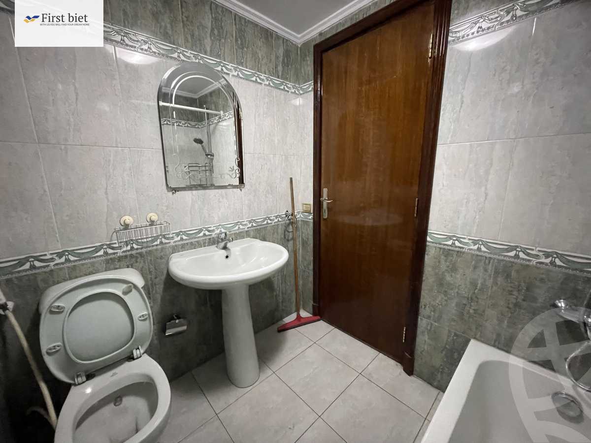 https://aqarmap.com.eg/en/listing/6067341-for-rent-cairo-al-zamalek-shagret-el-dorr-st