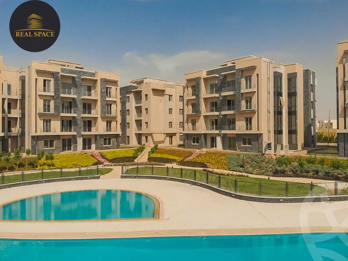 https://aqarmap.com.eg/en/listing/4894071-for-sale-cairo-new-cairo-compounds-galleria-moon-valley