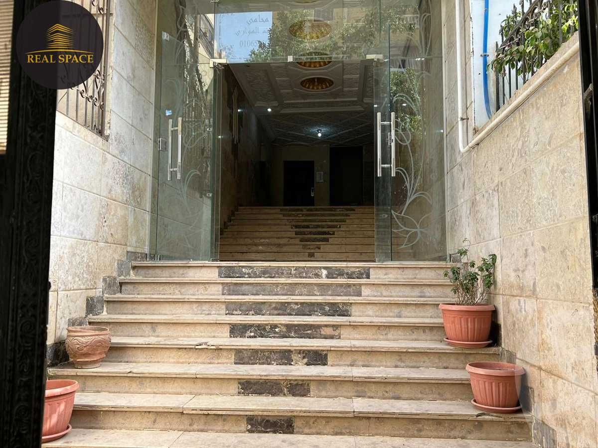 https://aqarmap.com.eg/en/listing/4928444-for-sale-cairo-hadayek-el-ahram-mntq-h