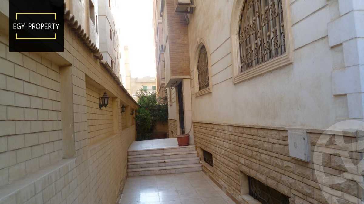 https://aqarmap.com.eg/en/listing/4930748-for-sale-cairo-6th-of-october-el-ahyaa-neighborhood-3rd-street-29