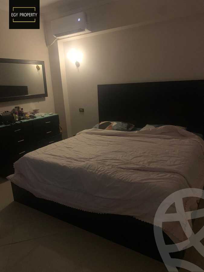 https://aqarmap.com.eg/en/listing/5280021-for-sale-cairo-6th-of-october-el-ahyaa-neighborhood-3rd