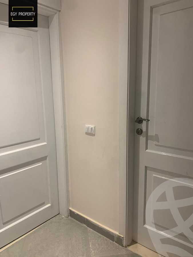 https://aqarmap.com.eg/en/listing/5280021-for-sale-cairo-6th-of-october-el-ahyaa-neighborhood-3rd