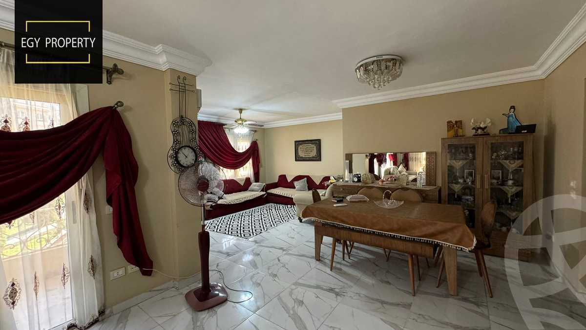 https://aqarmap.com.eg/ar/listing/5280128-for-sale-cairo-6th-of-october-el-ahyaa-neighborhood-4th-school-st