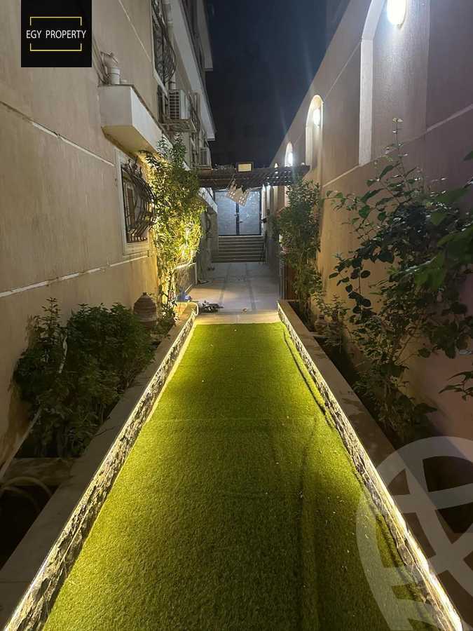 https://aqarmap.com.eg/ar/listing/5280231-for-sale-cairo-6th-of-october-el-tawsaat-el-shamalya-hy-2000-qt
