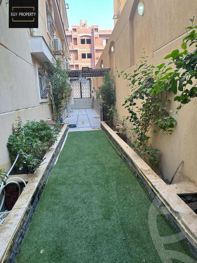 https://aqarmap.com.eg/ar/listing/5280231-for-sale-cairo-6th-of-october-el-tawsaat-el-shamalya-hy-2000-qt
