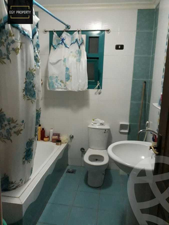https://aqarmap.com.eg/en/listing/5283425-for-sale-cairo-6th-of-october-el-ahyaa-neighborhood-4th-school-st