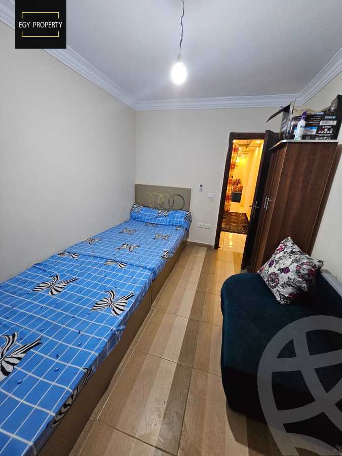 https://aqarmap.com.eg/en/listing/5298512-for-rent-cairo-6th-of-october-el-ahyaa-neighborhood-2nd-divided-from-al-kafrawei-st