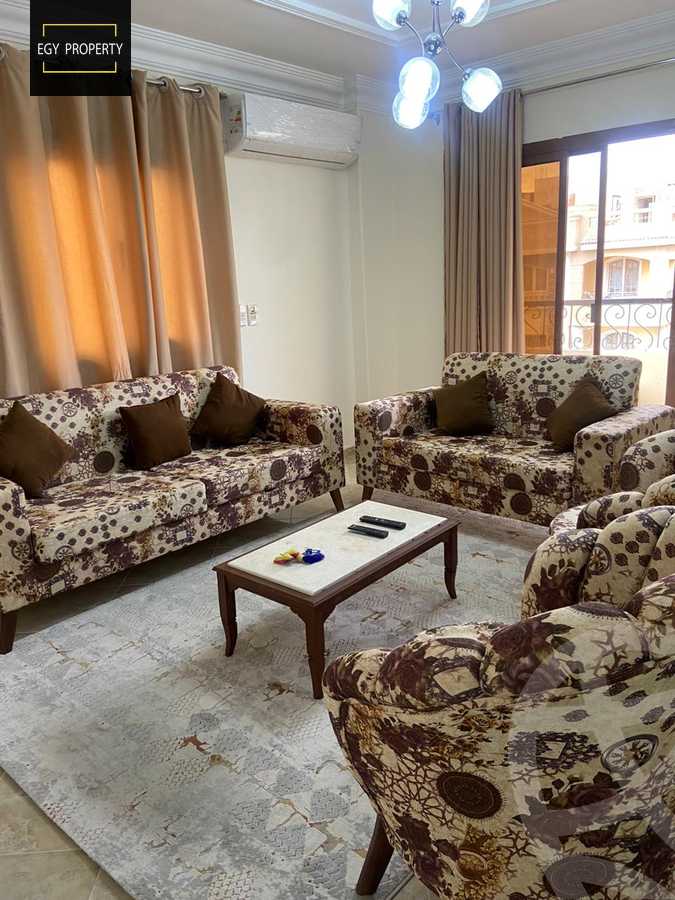 https://aqarmap.com.eg/ar/listing/5308999-for-rent-cairo-6th-of-october-el-ahyaa-neighborhood-1st-eighth-neighborhood