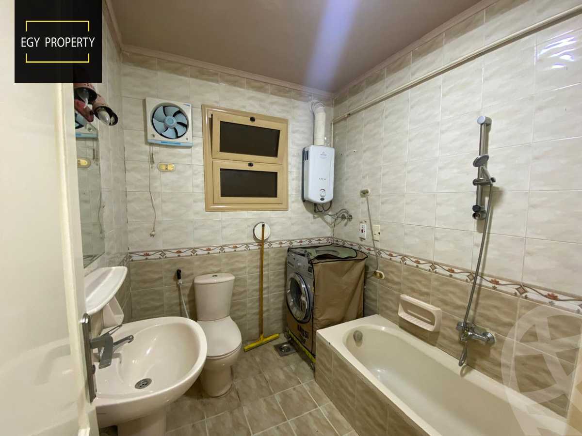 https://aqarmap.com.eg/en/listing/5309128-for-rent-cairo-6th-of-october-el-ahyaa-neighborhood-1st-al-shohadaa-st
