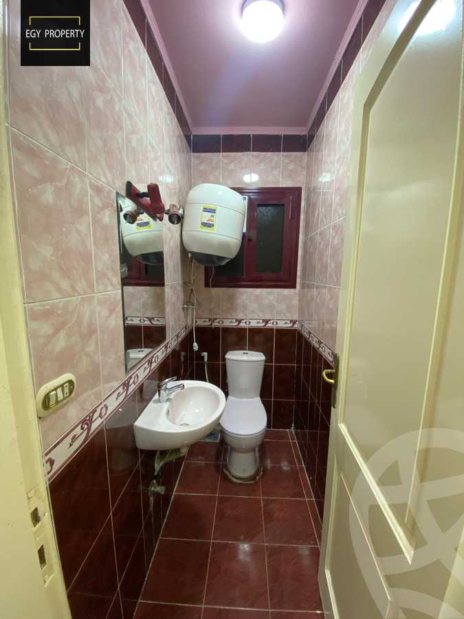 https://aqarmap.com.eg/en/listing/5309128-for-rent-cairo-6th-of-october-el-ahyaa-neighborhood-1st-al-shohadaa-st