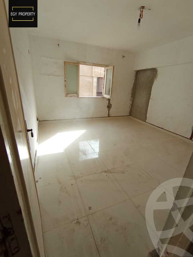 https://aqarmap.com.eg/ar/listing/5312851-for-sale-cairo-6th-of-october-el-ahyaa-neighborhood-3rd-al-hay-al-thalith-st
