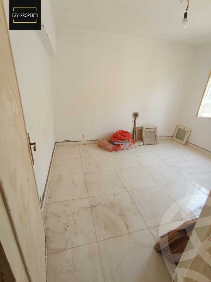 https://aqarmap.com.eg/ar/listing/5312851-for-sale-cairo-6th-of-october-el-ahyaa-neighborhood-3rd-al-hay-al-thalith-st