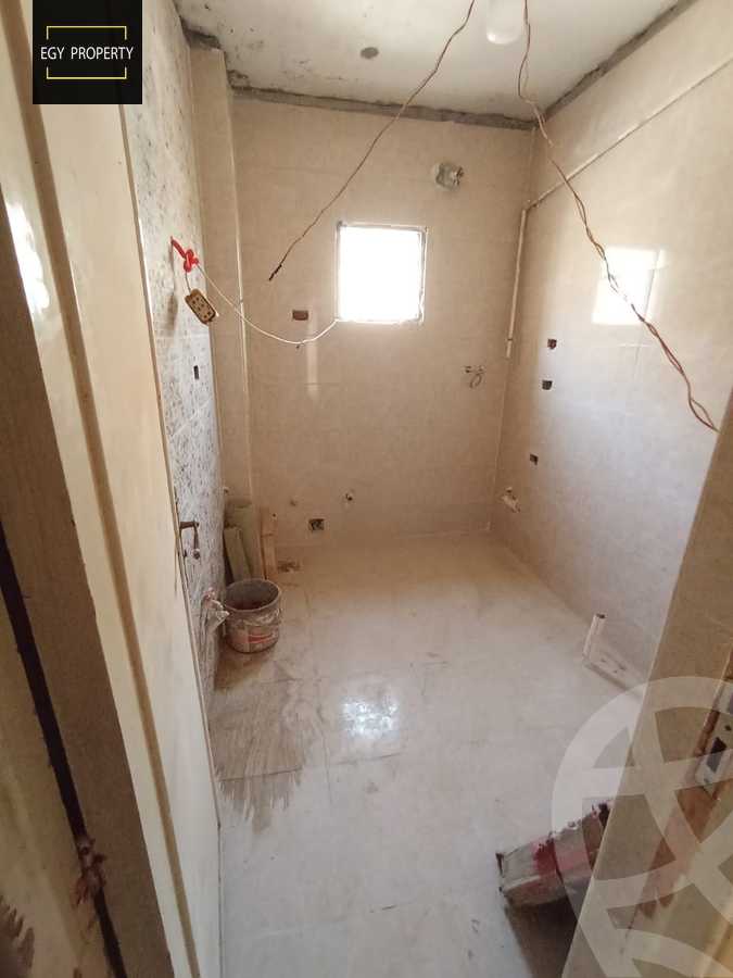 https://aqarmap.com.eg/ar/listing/5312851-for-sale-cairo-6th-of-october-el-ahyaa-neighborhood-3rd-al-hay-al-thalith-st