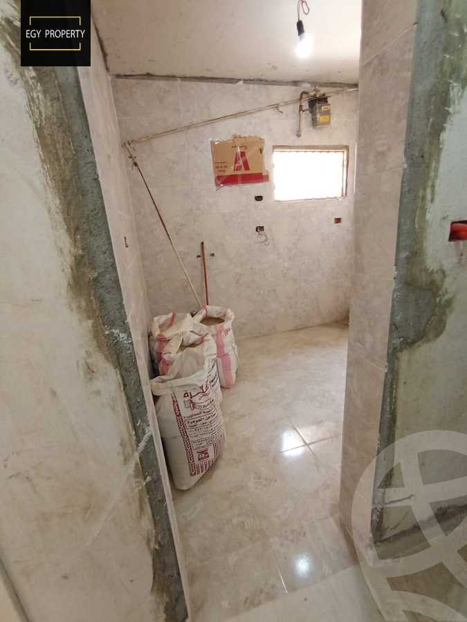 https://aqarmap.com.eg/ar/listing/5312851-for-sale-cairo-6th-of-october-el-ahyaa-neighborhood-3rd-al-hay-al-thalith-st