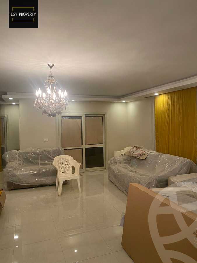 https://aqarmap.com.eg/en/listing/5312889-for-sale-cairo-el-sheikh-zayed-city-compounds-el-khamayel