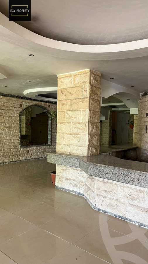 https://aqarmap.com.eg/en/listing/5313341-for-sale-cairo-6th-of-october-el-ahyaa-neighborhood-8th-el-tahrir-rd