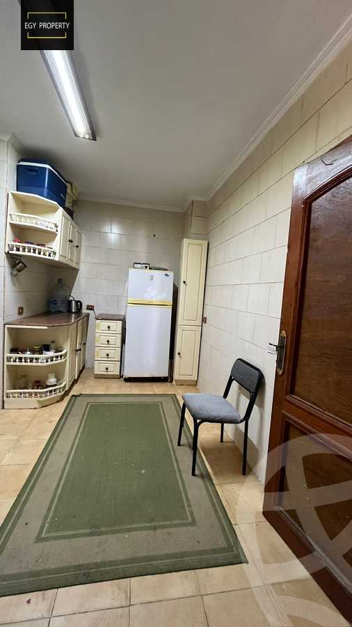 https://aqarmap.com.eg/en/listing/5313341-for-sale-cairo-6th-of-october-el-ahyaa-neighborhood-8th-el-tahrir-rd