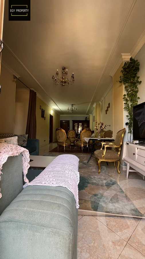 https://aqarmap.com.eg/en/listing/5313341-for-sale-cairo-6th-of-october-el-ahyaa-neighborhood-8th-el-tahrir-rd