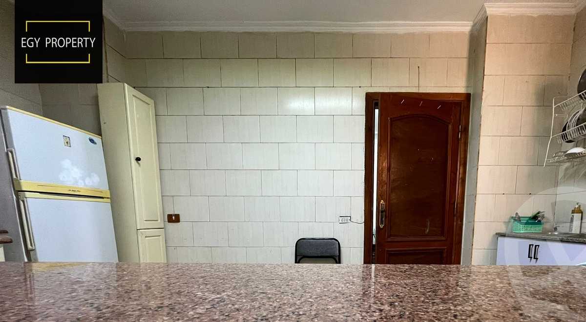 https://aqarmap.com.eg/en/listing/5313341-for-sale-cairo-6th-of-october-el-ahyaa-neighborhood-8th-el-tahrir-rd