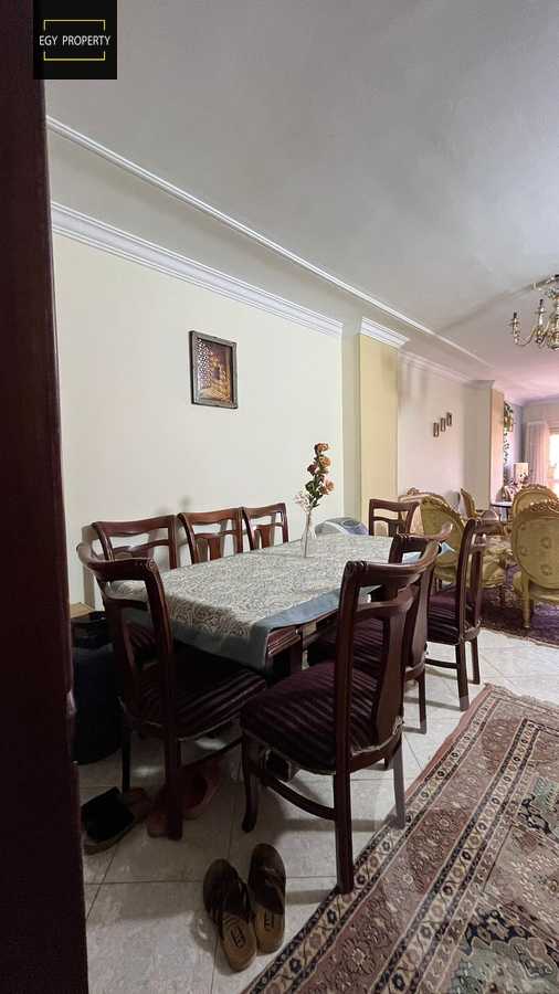 https://aqarmap.com.eg/en/listing/5313341-for-sale-cairo-6th-of-october-el-ahyaa-neighborhood-8th-el-tahrir-rd