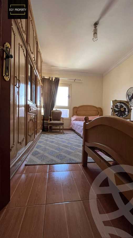 https://aqarmap.com.eg/en/listing/5313341-for-sale-cairo-6th-of-october-el-ahyaa-neighborhood-8th-el-tahrir-rd