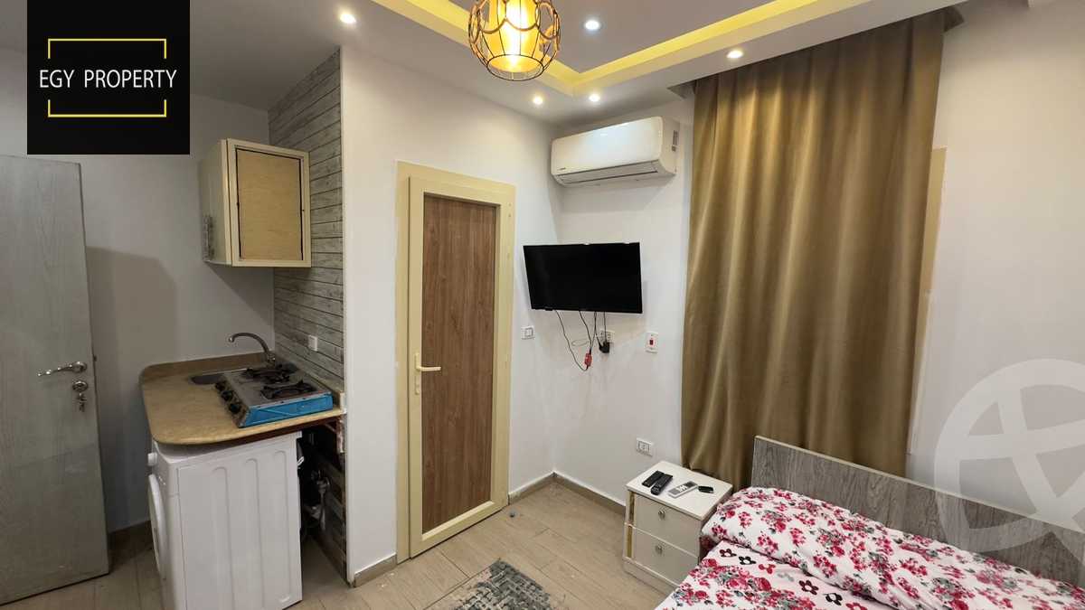 https://aqarmap.com.eg/ar/listing/5325973-for-rent-cairo-6th-of-october-el-ahyaa-neighborhood-1st-eighth-neighborhood