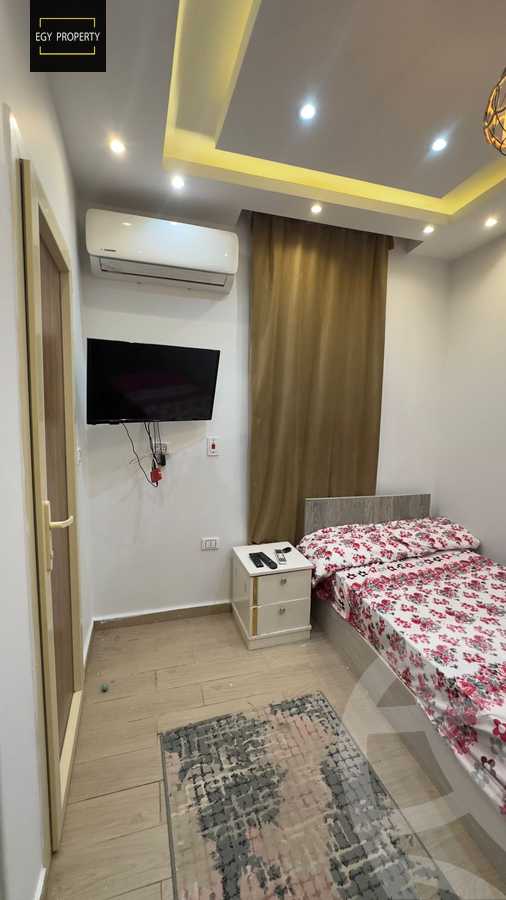 https://aqarmap.com.eg/ar/listing/5325973-for-rent-cairo-6th-of-october-el-ahyaa-neighborhood-1st-eighth-neighborhood